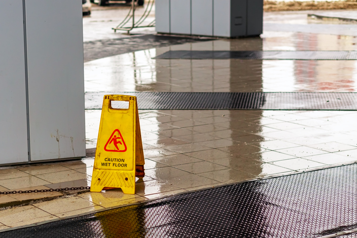 Sign indicating a slippery floor